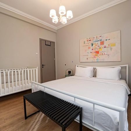 Living Life Apartment Komotiní Kültér fotó